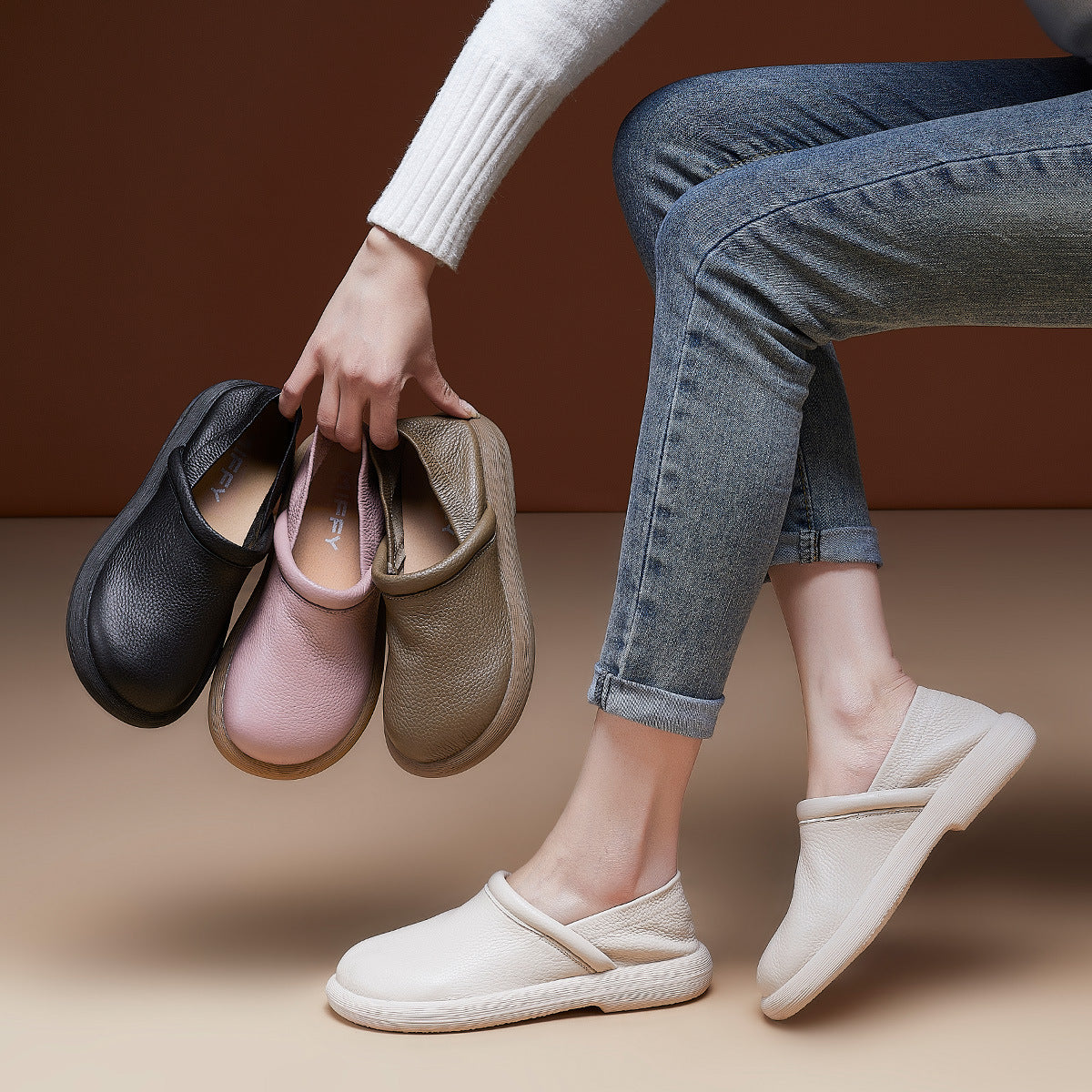 Women's Cowhide Leisure One Pedal Soft Bottom Loafers