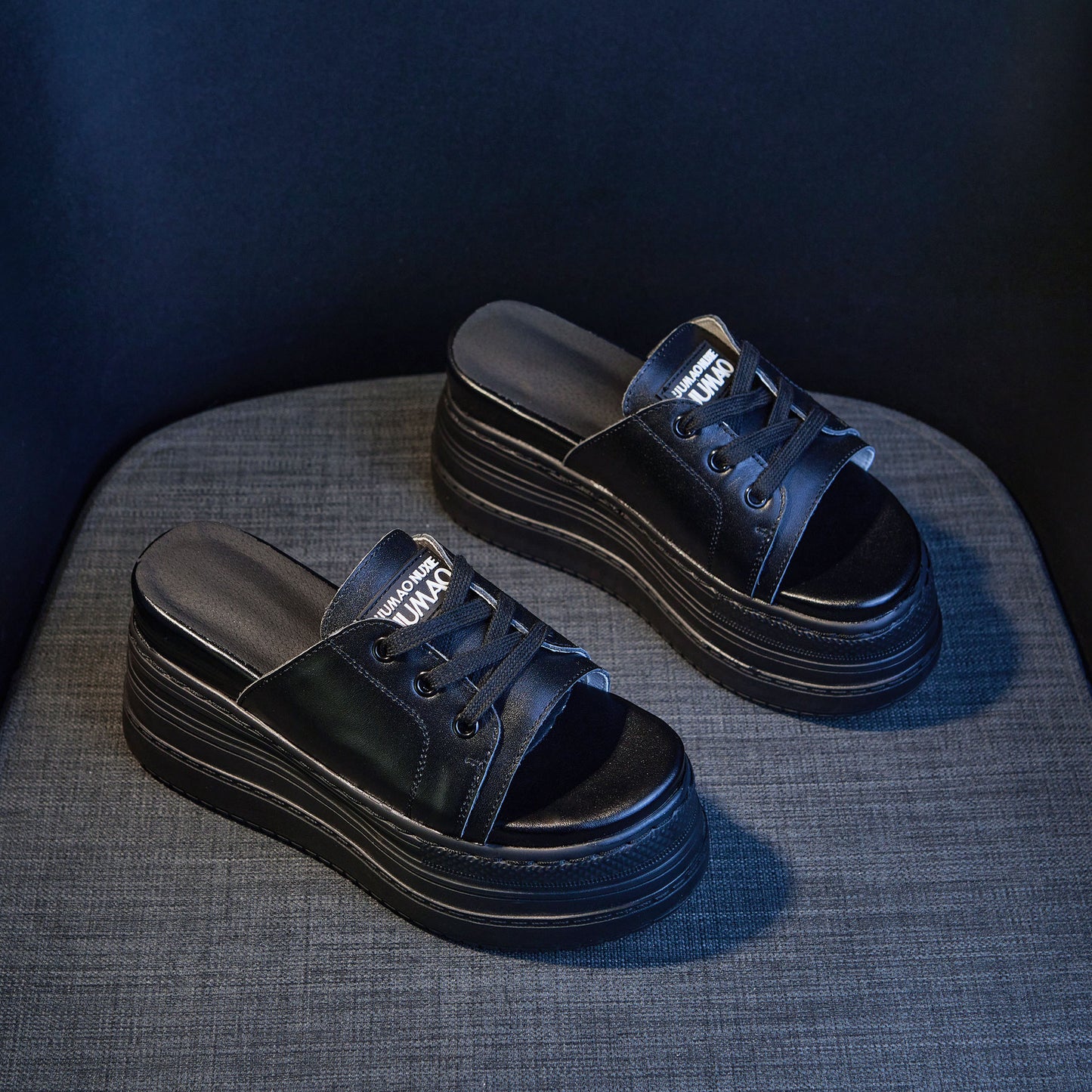 Women's High-rise Fashion Top Layer Cowhide Slippers