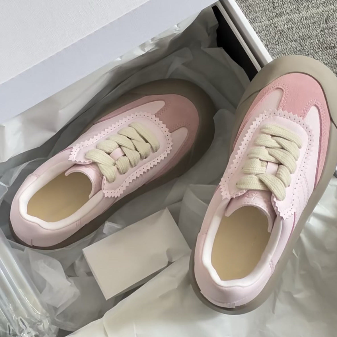 Women's Version Big Toe Puffy German Training Casual Shoes
