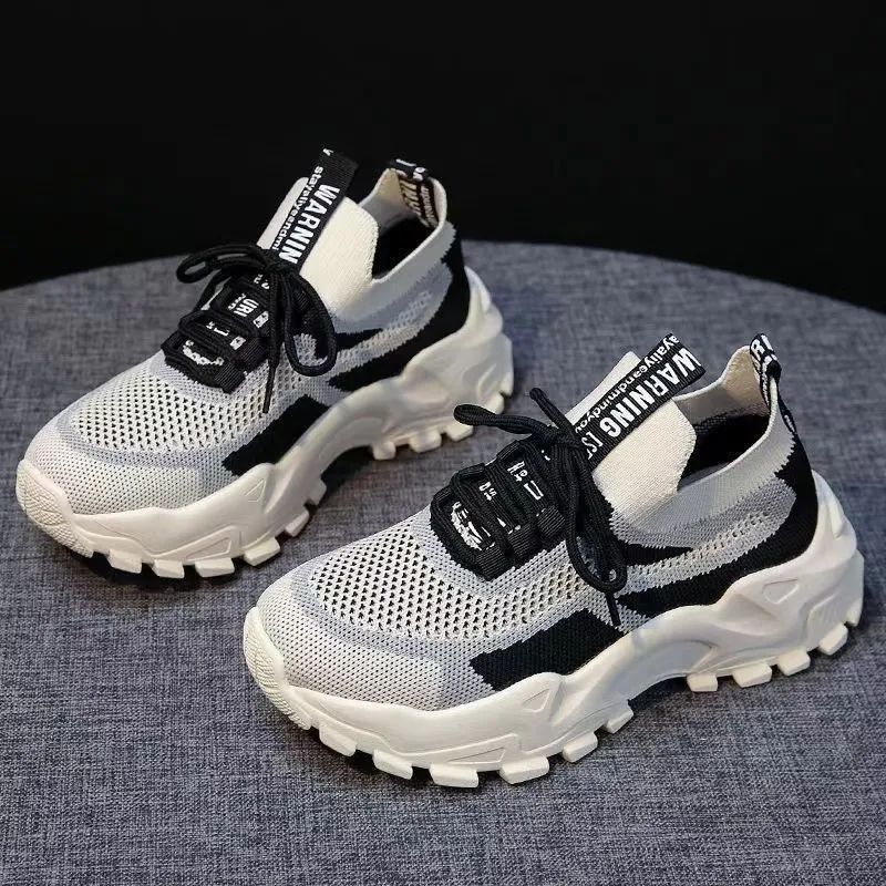 Women's Sports Breathable Soft Bottom Light Running Casual Shoes