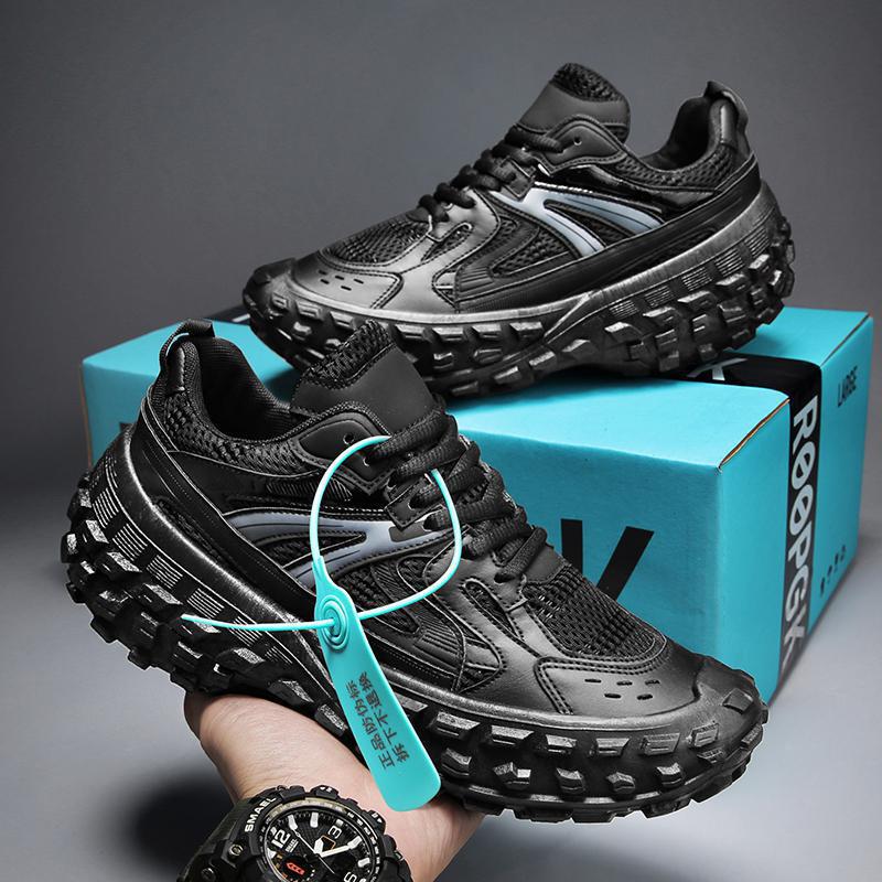 Women's & Men's Breathable Clunky Couple Fashion Thick Bottom Sneakers