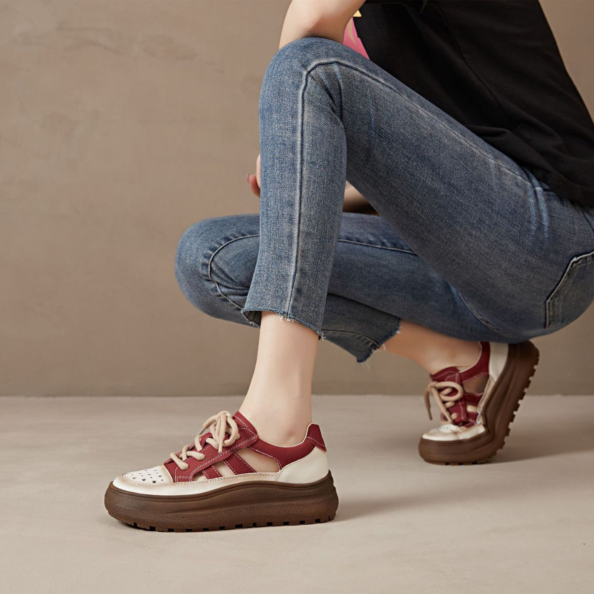 Women's Vintage Soft Bottom Hollow Hole Sports Sandals