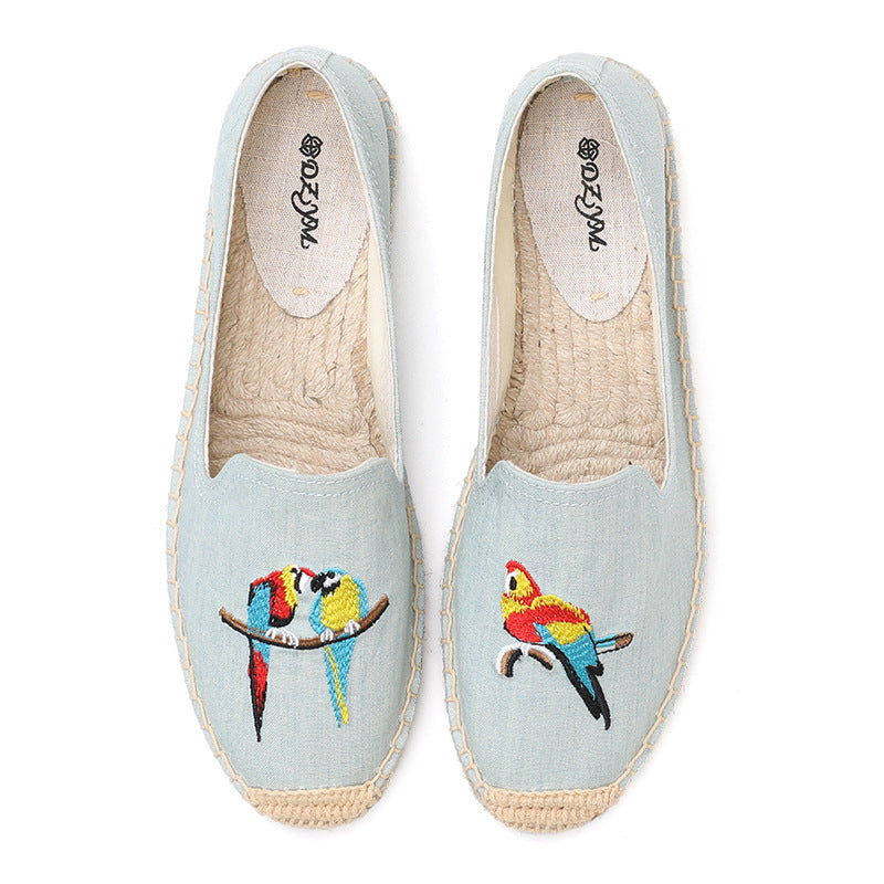 Women's Classic Style Fisherman Flat Spring Lazy Canvas Shoes