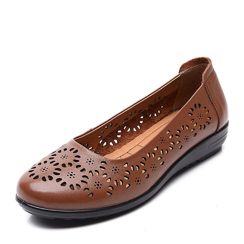 Women's Summer Genuine Flat-heeled Mom Soft Soled Sandals