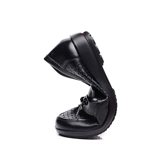 Women's Genuine Hole Breathable Closed Toe Flat Sandals