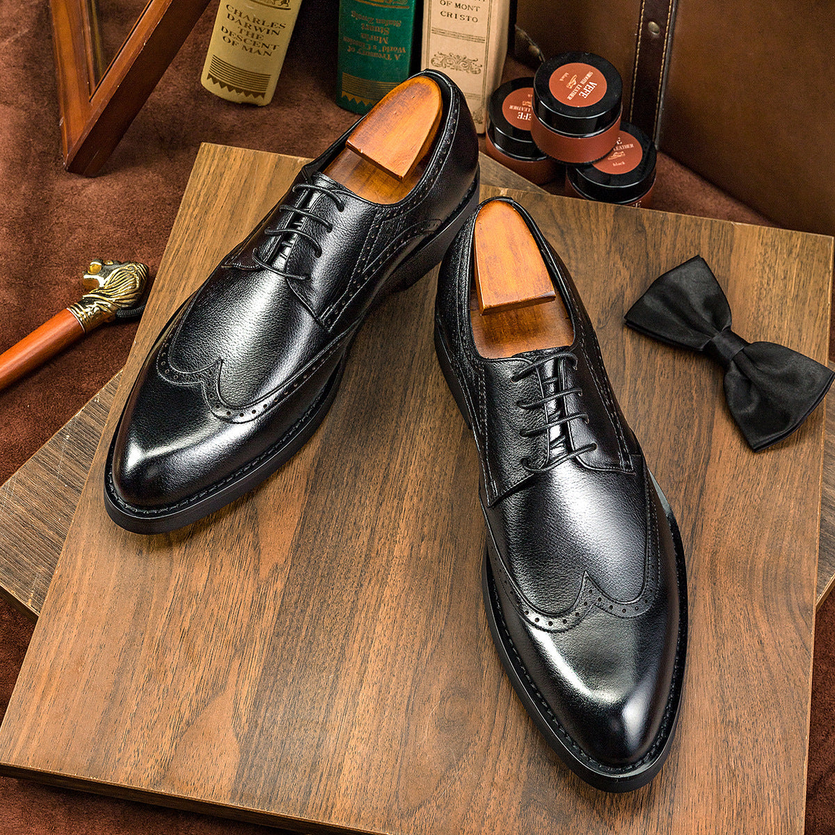 Men's Business Pointed Brogue Korean Fashion Cowhide Casual Shoes