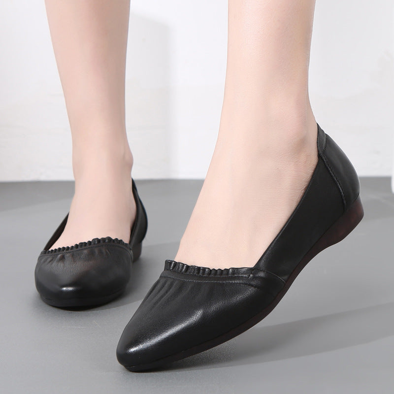 Women's Autumn Genuine Flat Mom Soft Bottom Casual Shoes