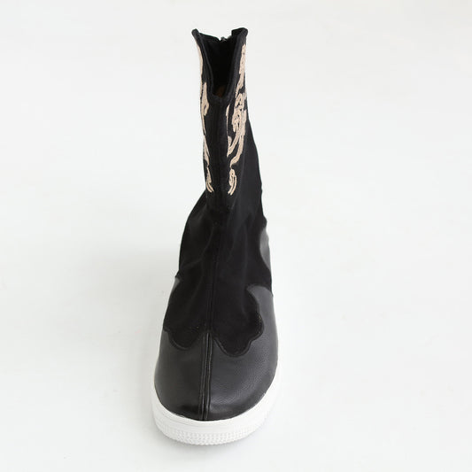 Men's Chinese Artistic Style Embroidered Short Cloth Boots
