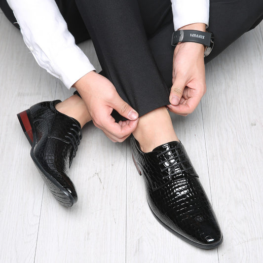 Men's Pointed Stylist Trendy Glossy Stone Pattern Leather Shoes