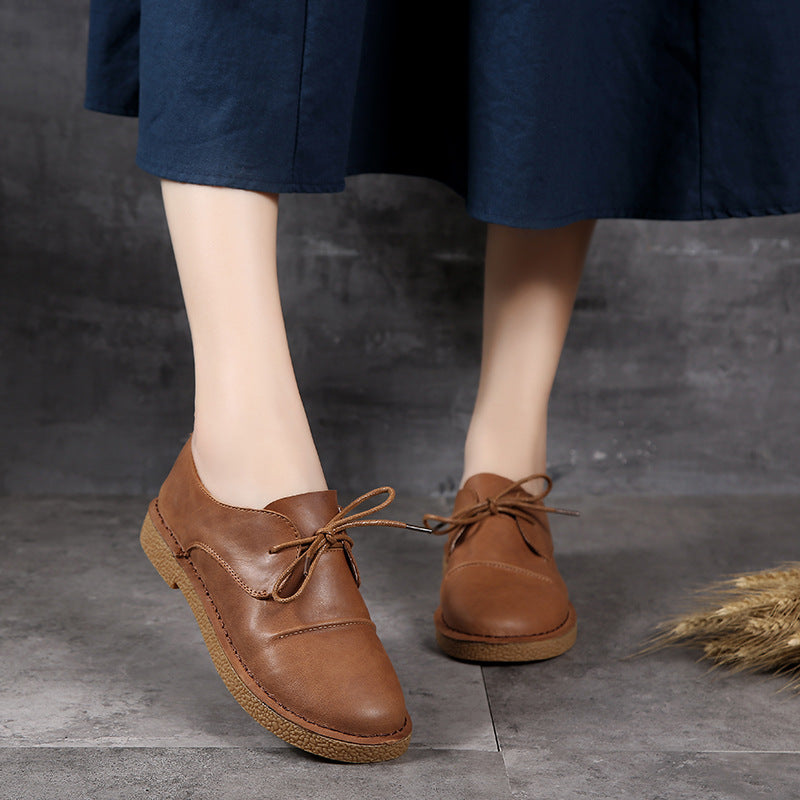 Women's Flat Round Head Hand Stitching Genuine Casual Shoes
