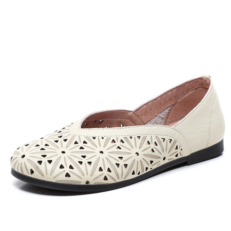 Women's Hollow Out Hole Flat Breathable Mori Artistic Sandals