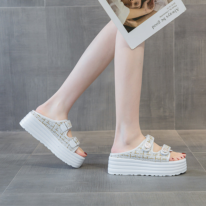 Women's Classic Style Summer Outdoor Wear Fashion Sandals