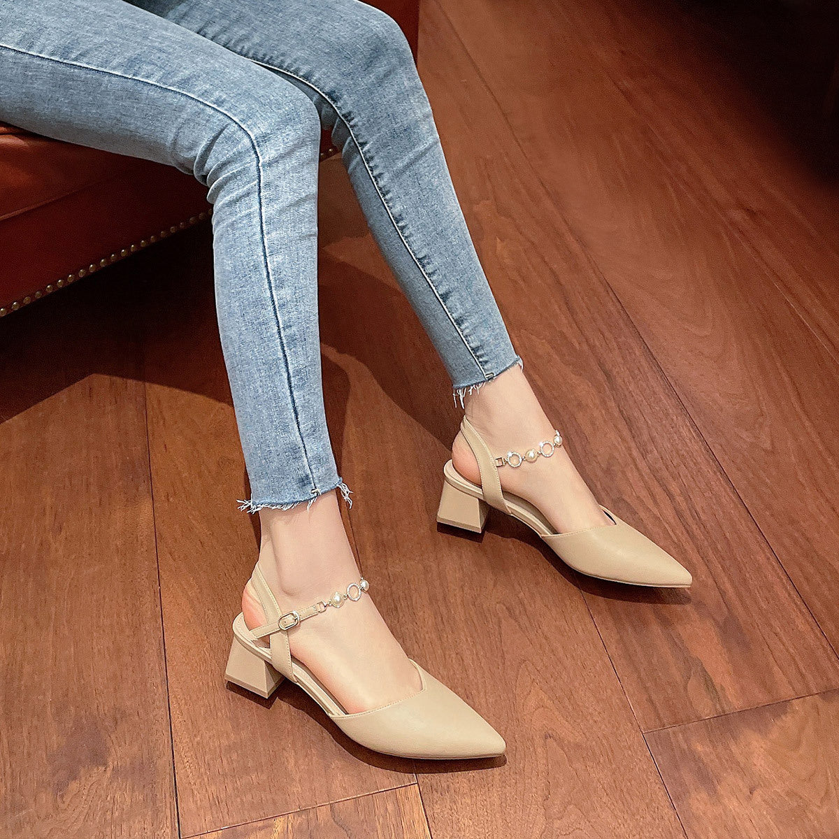 Women's Fairy Style With Chunky Closed Toe Sandals