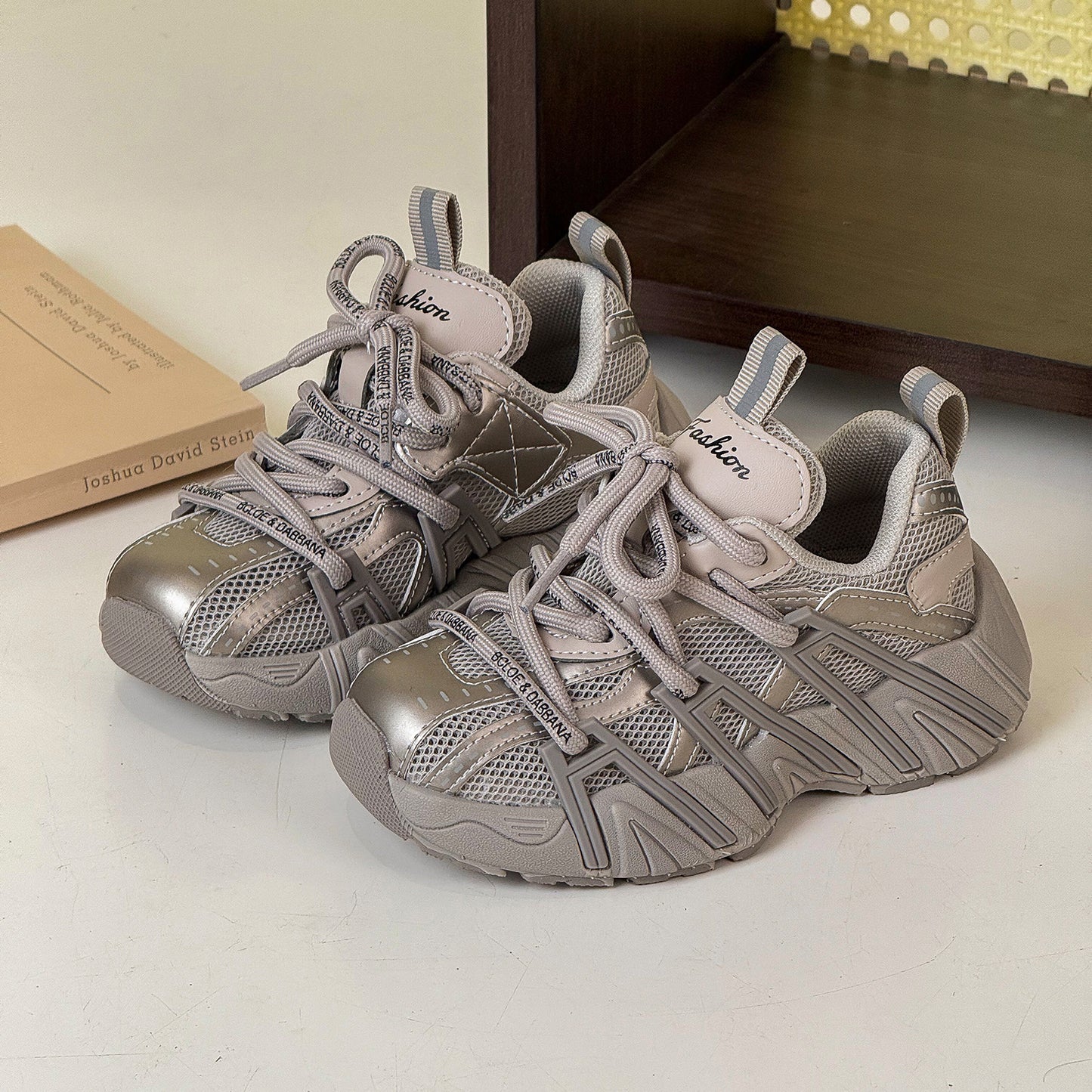 Children's Clearance Sale Dad Fashion Trend Running Kid's Sneakers