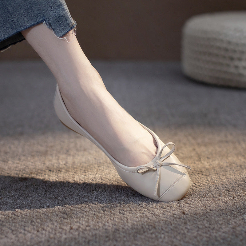 Women's Calfskin Flat Round Toe Bowknot Shallow Casual Shoes