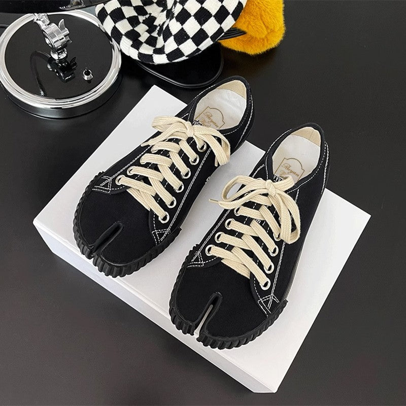 Women's Horseshoe Trotter Gear Bottom Board Canvas Shoes