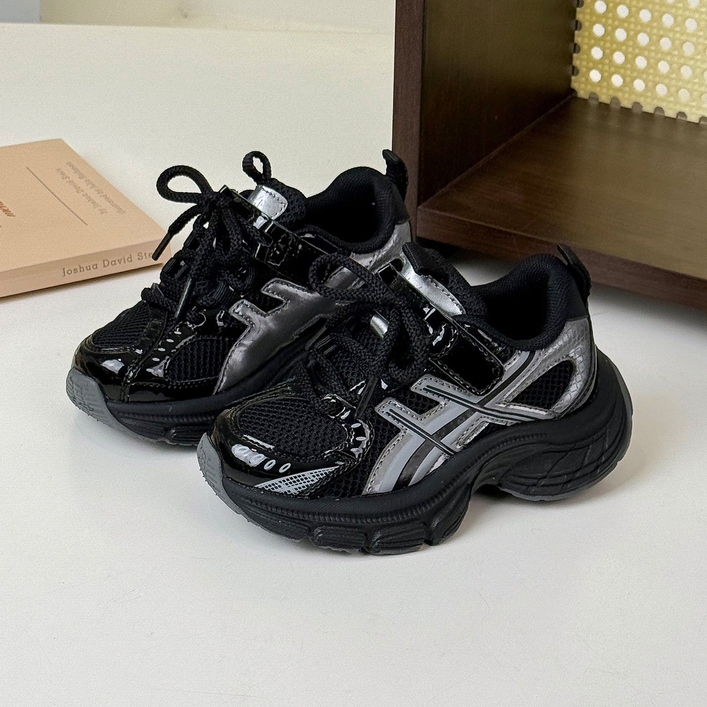 Children's Clearance Sale Dad Fashionable Running Lightweight Kid's Sneakers