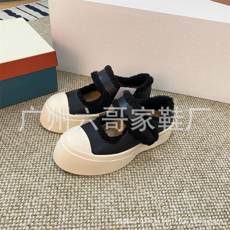 Women's Big Toe Strap Flat Magic Stick Canvas Shoes