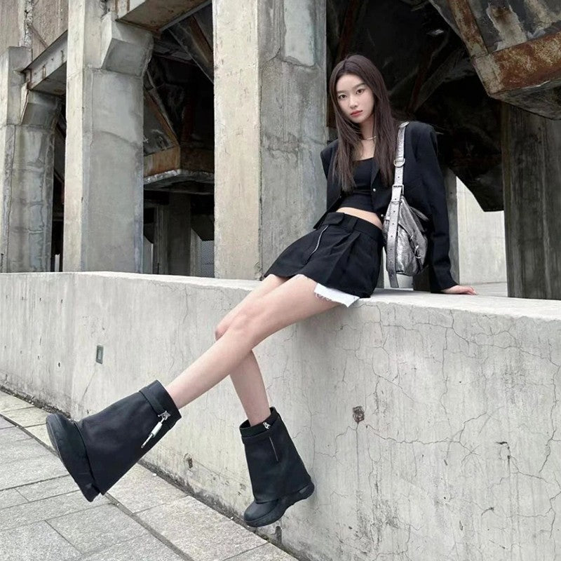 Women's Height Increasing Platform Metal Lock Catch Boots