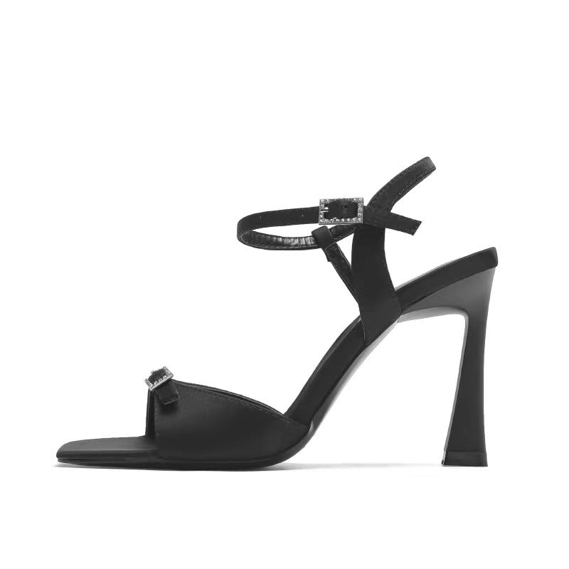 Women's Sexy Temperament High Summer Black Satin Heels