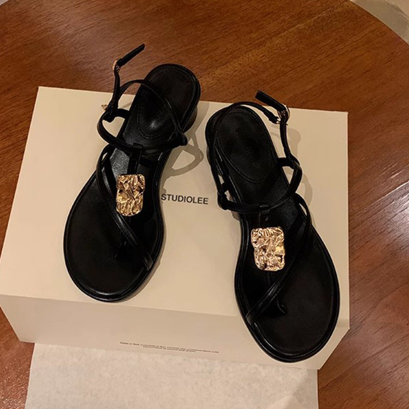 Women's Vacation Style Thin Strap Metal Buckle Chunky Heels