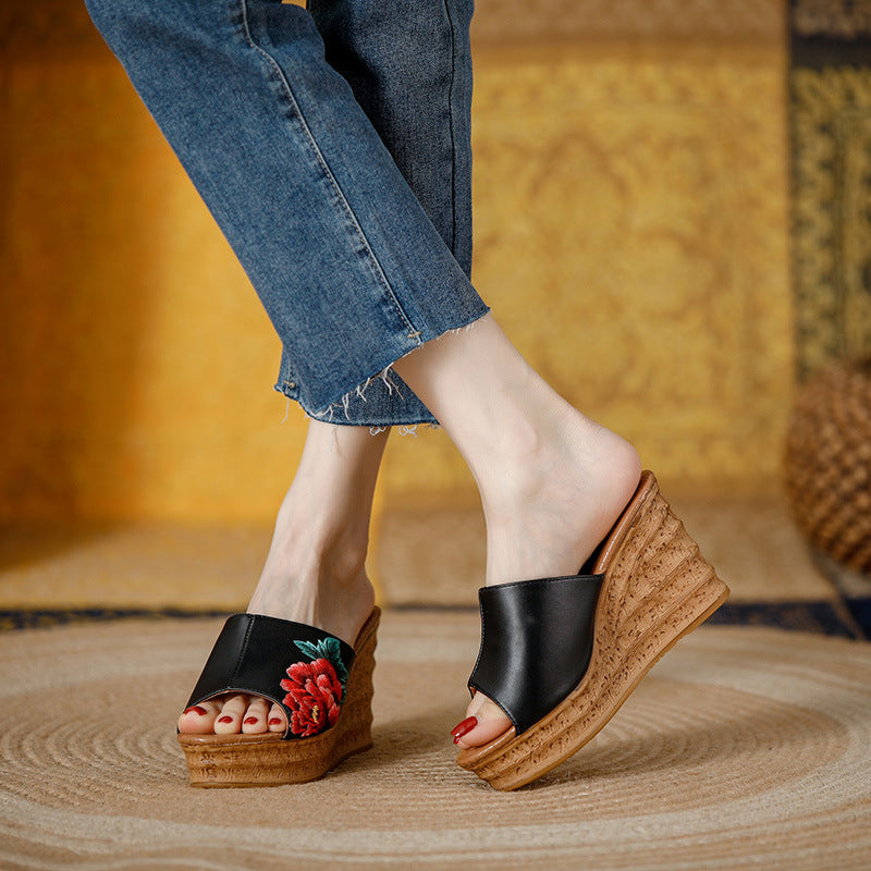 Style Peep Toe Soft Bottom Comfortable Embroidered Wedge Slip-on Sandals