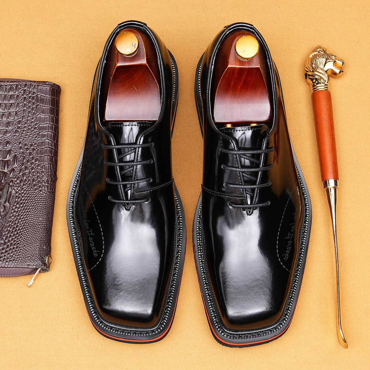 Men's Square Toe British Glossy Slit Beads Carved Formal Wear Full Leather Shoes