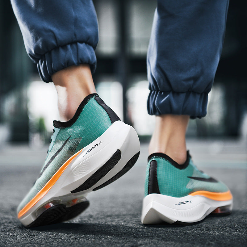 Men's Breathable Thin Mesh Surface Fashion Lightweight Sneakers