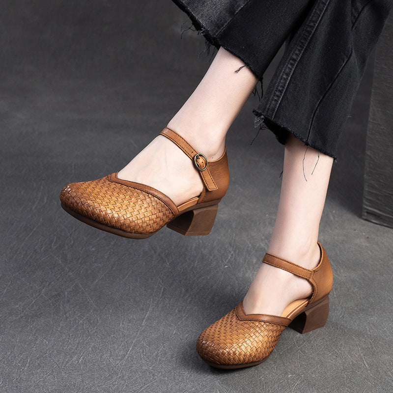Women's Closed Toe Breathable Retro Small Woven Heels