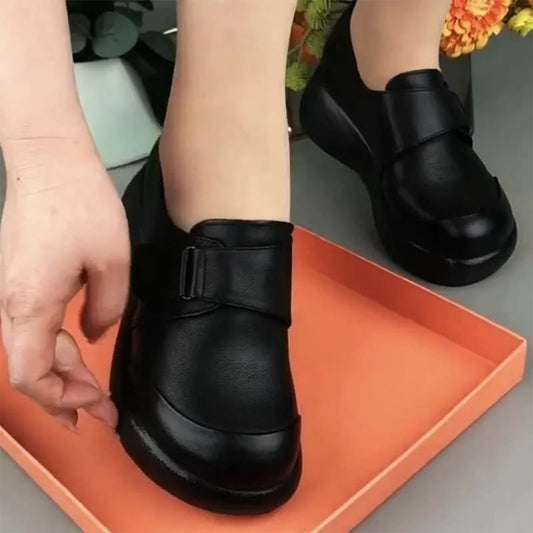 Women's Autumn Soft Platform Bottom Mom Retro Casual Shoes