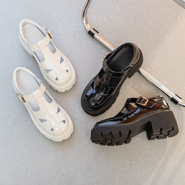 Women's Small Platform Retro Closed Toe British Sandals