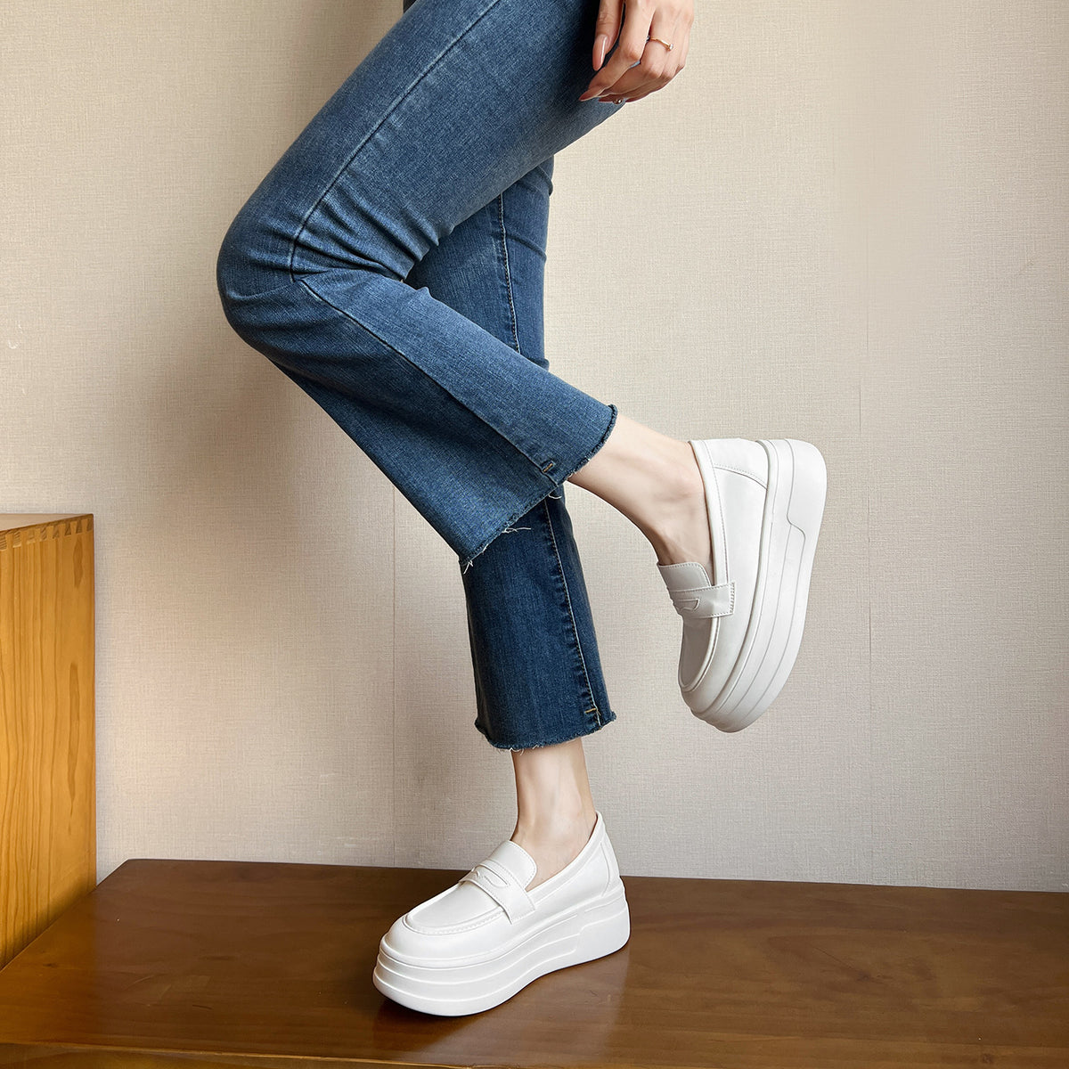 Women's Height Increasing Insole Versatile Style White Slip-on Thick Sneakers