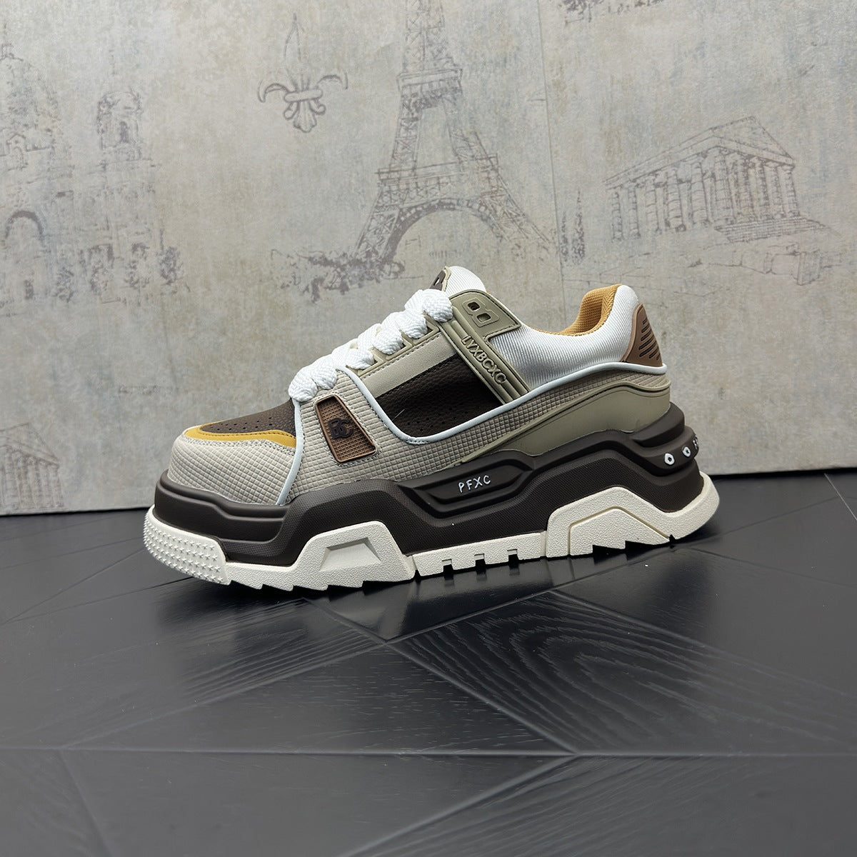 Men's Thick Bottom Inner Height Increasing Board Super Popular Bread Men's Casual Leather Shoes