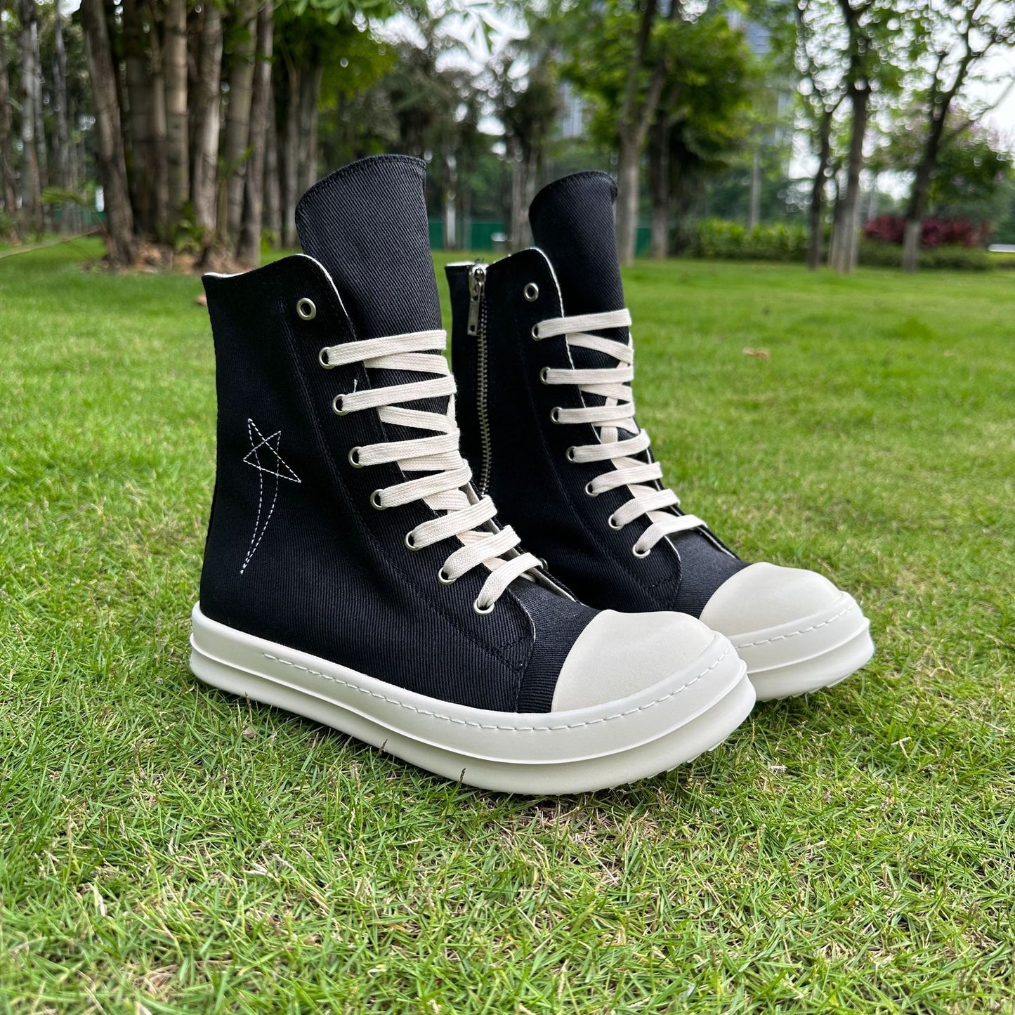 Women's & Men's Breathable Five-pointed Star Embroidered Versatile Couple Canvas Shoes