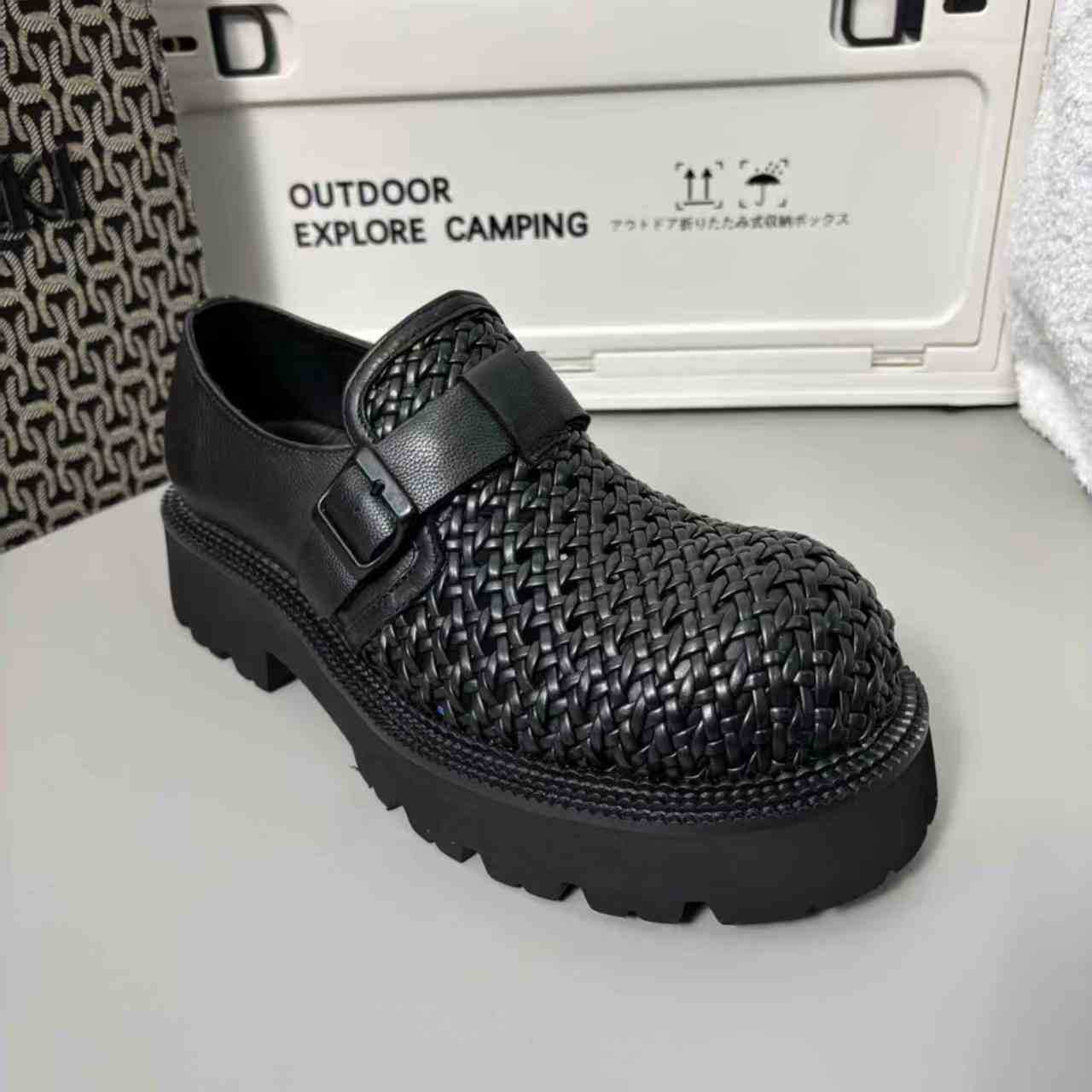 Men's Platform Tide Hand-woven Slip-on Hollow Breathable Business Height Leather Shoes