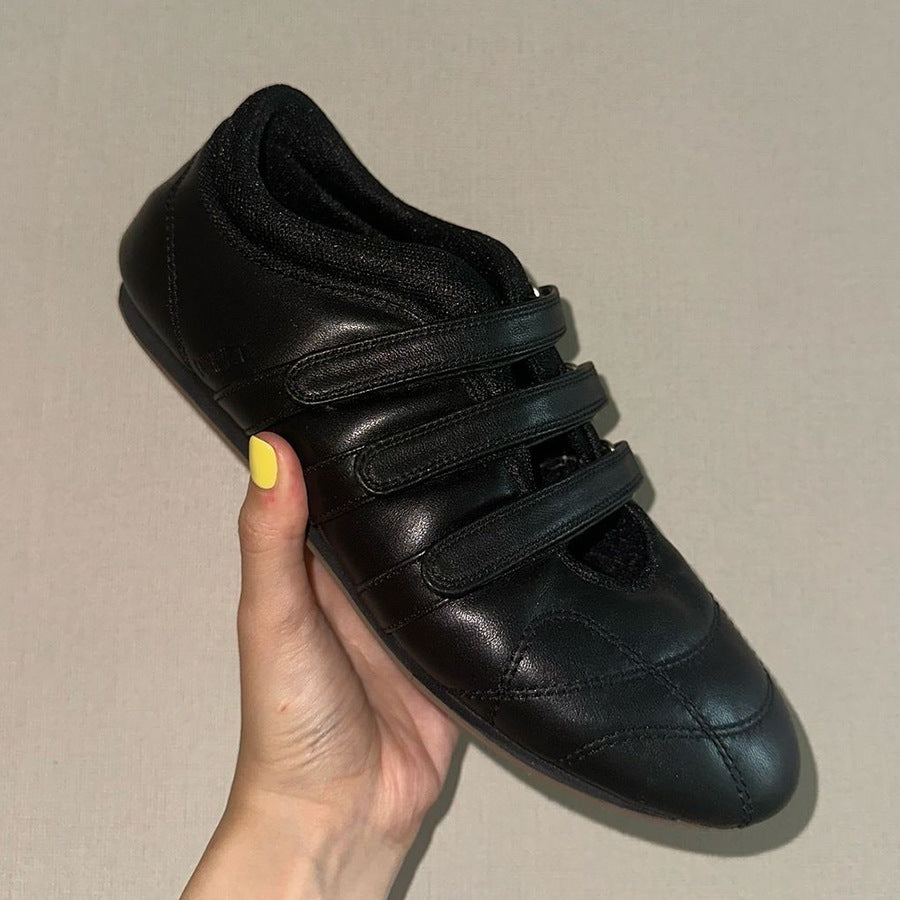 Women's Sheepskin Version Korean Style Velcro Flat Round Toe Casual Shoes