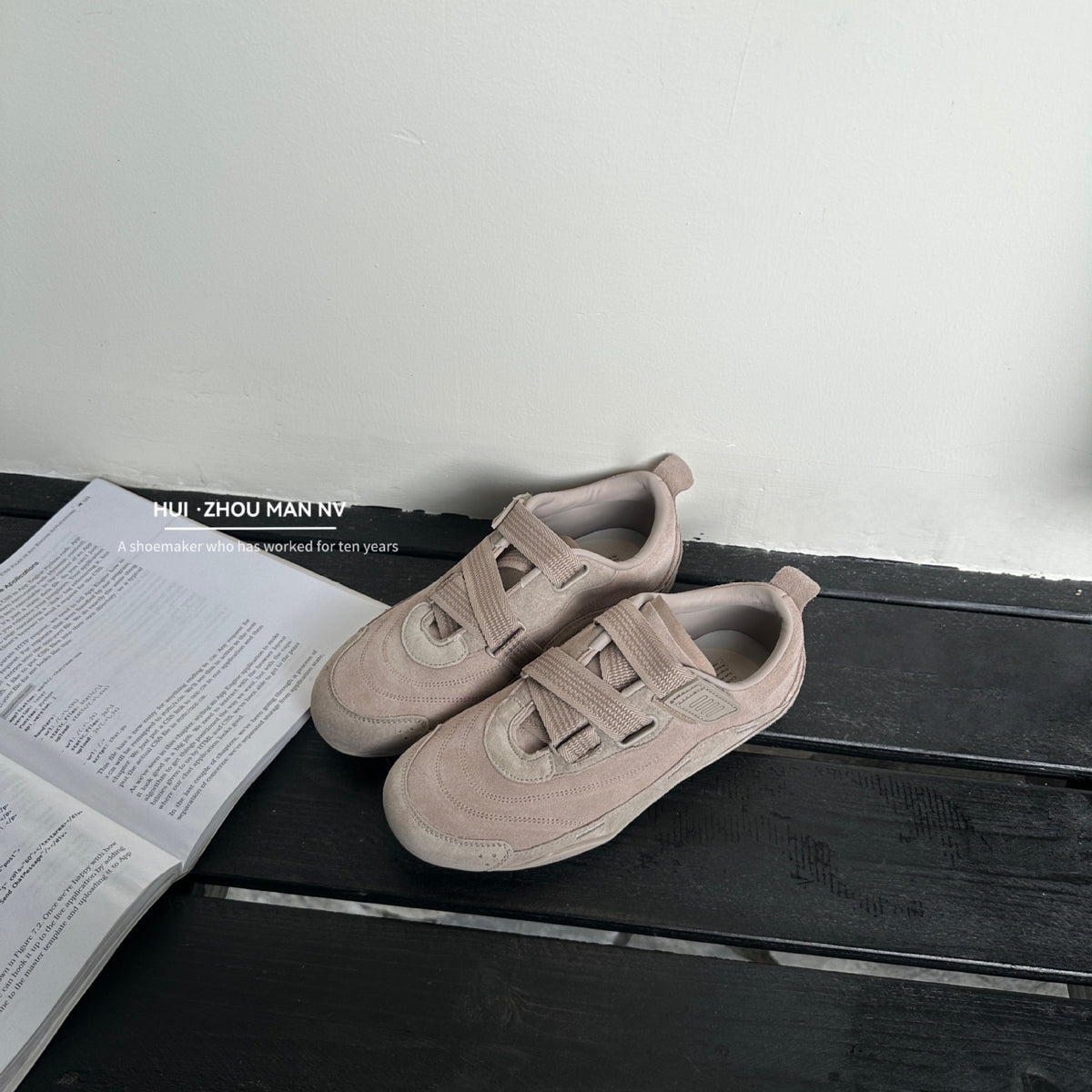 Women's Genuine Retro German Training French Velcro Women's Sports Shoes