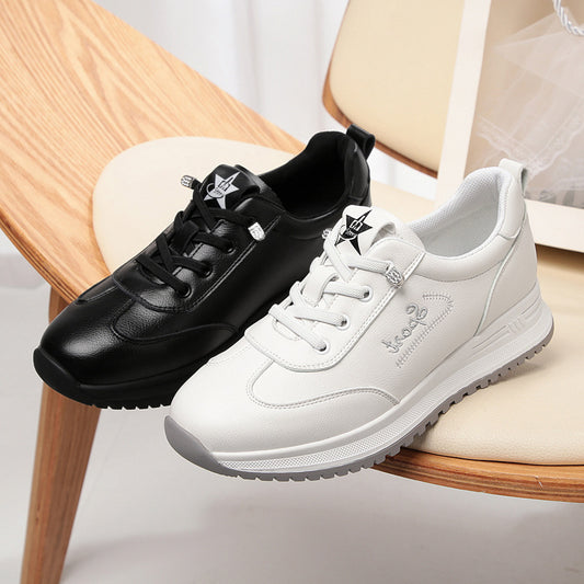 Women's Easy To Wear White Soft Sole Casual Shoes