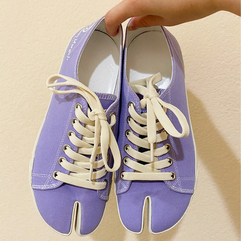 Ink Female Slip-on Trotter Horseshoe Split Toes Canvas Shoes
