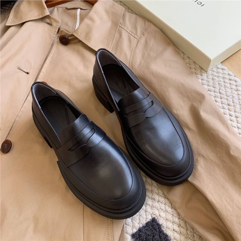 Women's Niche Autumn Retro Napa Cowhide Platform Leather Shoes