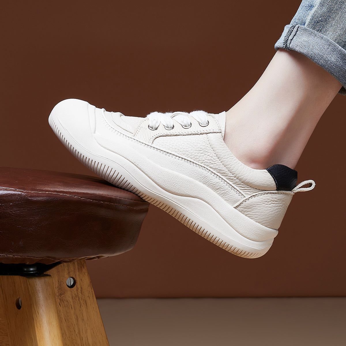 Women's Big Toe Bread Surface Soft Bottom Casual Shoes