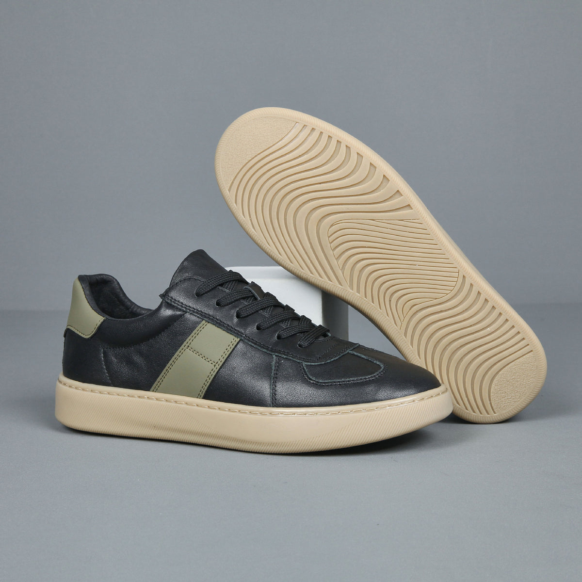 Men's Genuine Cortez Soft Bottom Fashion Breathable Low Men's Board Shoes