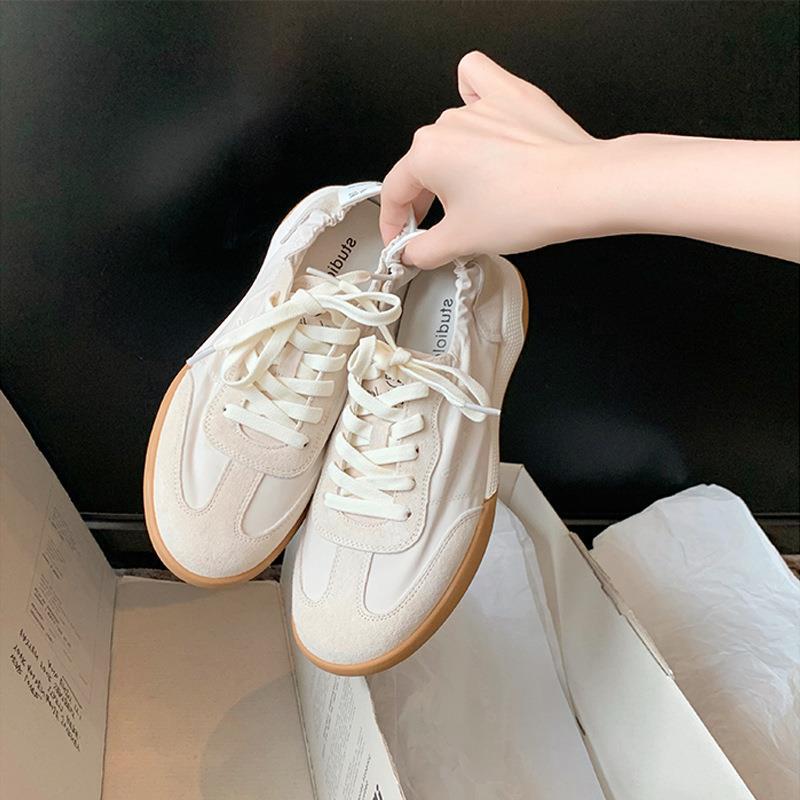 Women's French Pointed Toe Shallow Mouth Stitching Casual Shoes