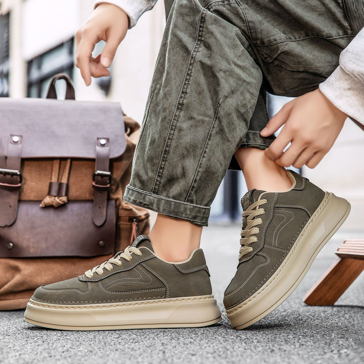 Men's Lightweight Platform Vintage Skateboard Soft Bottom Men's Board Shoes