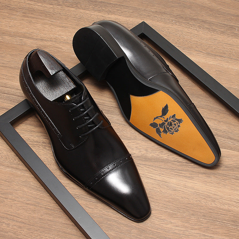 Men's Autumn Business Formal British Style Pointed Carved Pumps Leather Shoes
