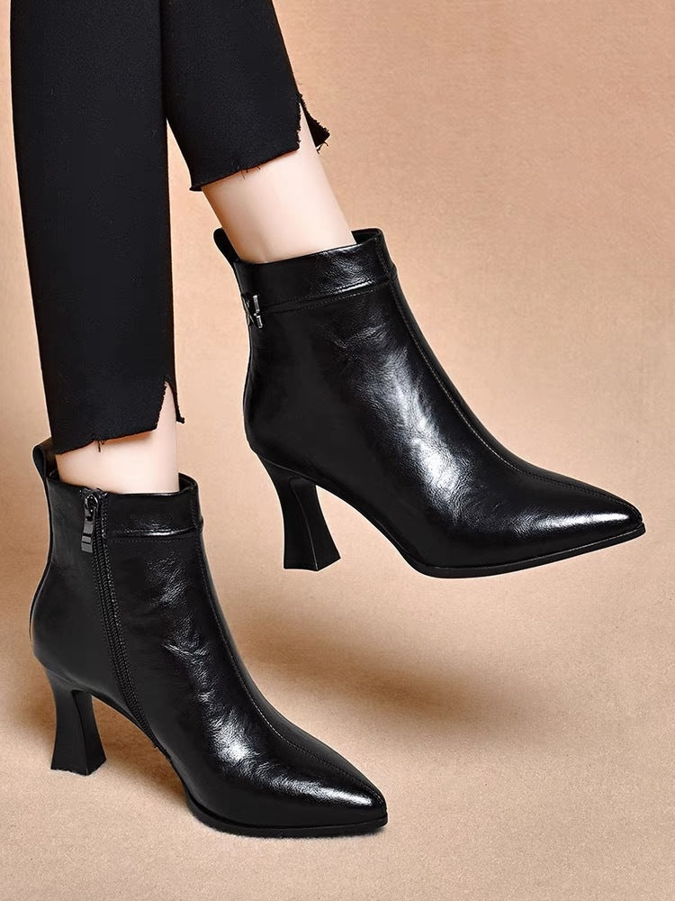 Women's Genuine Fashion Pointed Toe Hand Grip Pattern Heels