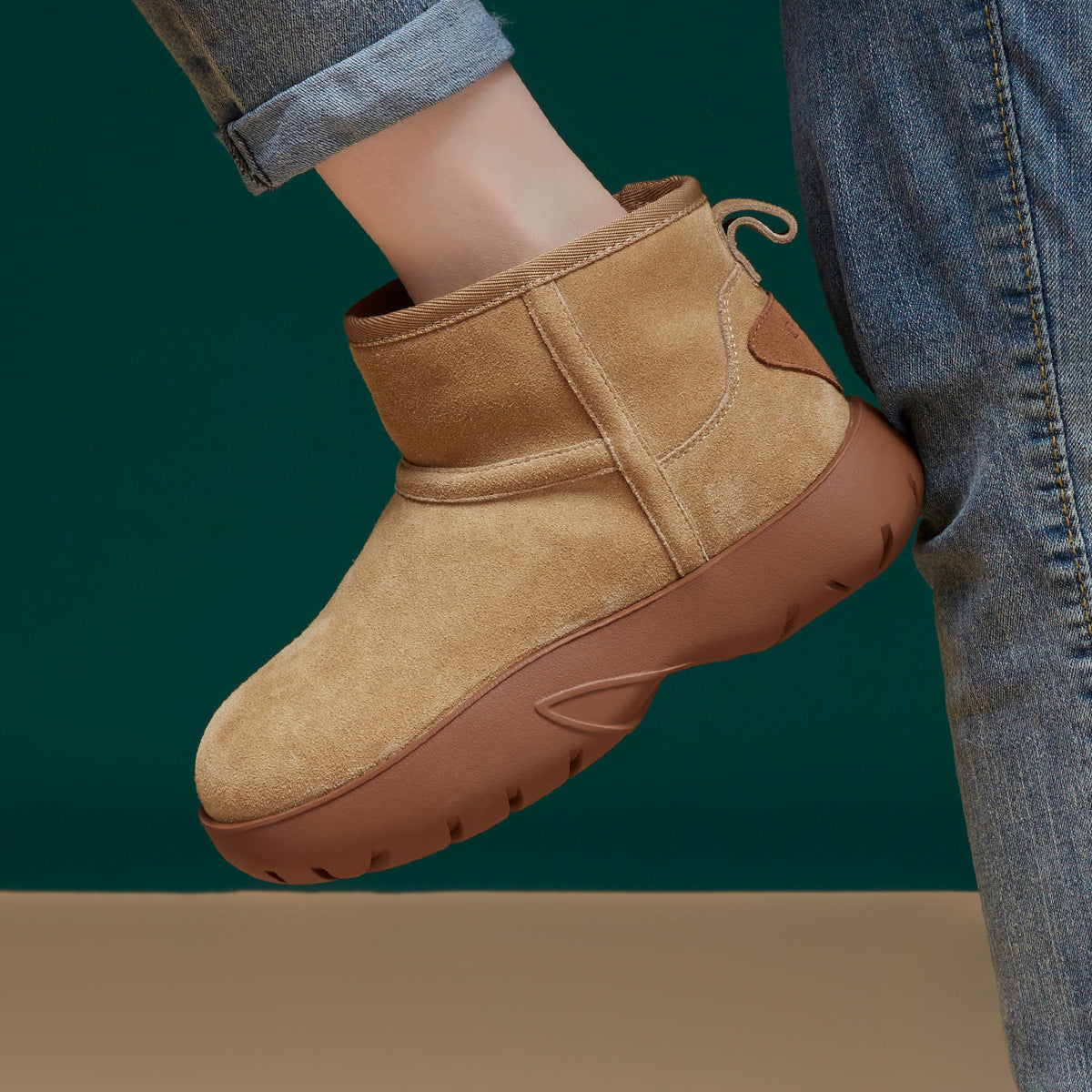 Women's Winter Thickened Veet Ankle Retro Solid Snow Boots