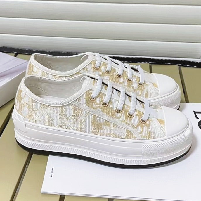 Women's Letter Embroidered Classic Electric Thick Bottom Canvas Shoes