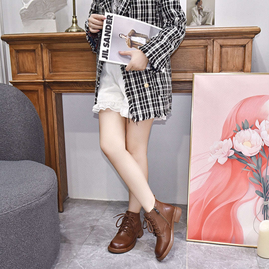 Women's Round Toe Flat Bottom Cowhide Ankle Boots