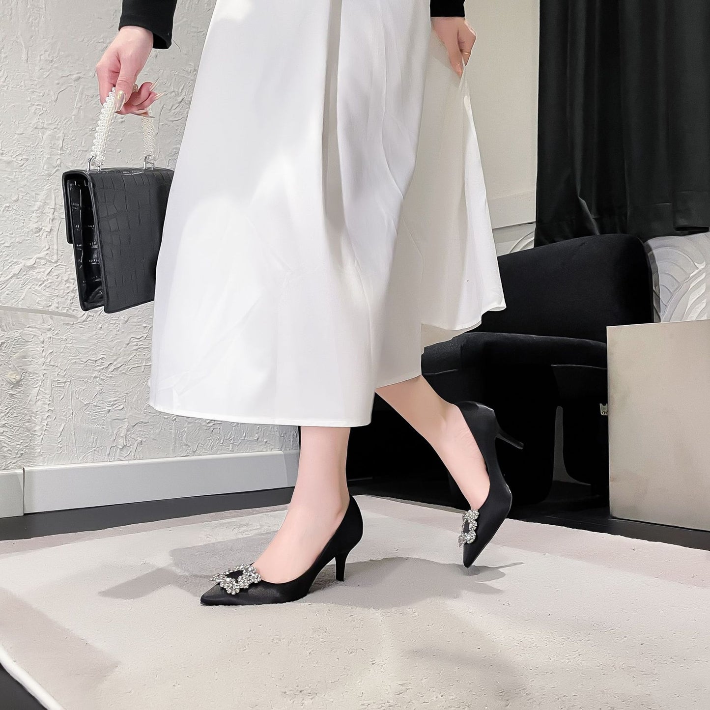 Women's Square Buckle Satin Black Single-layered Low-cut Women's Shoes
